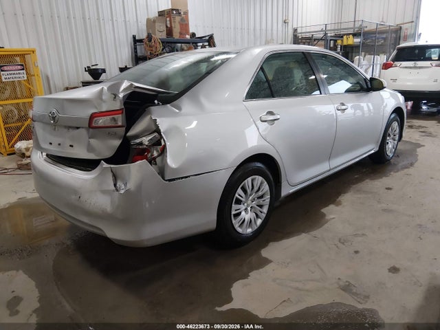 46223673 :رقم المزاد ، 4T4BF1FK3DR319964 vin ، 2013 Toyota Camry Le مزاد بيع