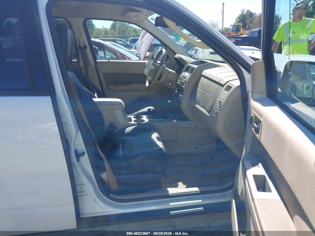 46223687 :رقم المزاد ، 1FMCU93709KB55997 vin ، 2009 Ford Escape Xlt مزاد بيع