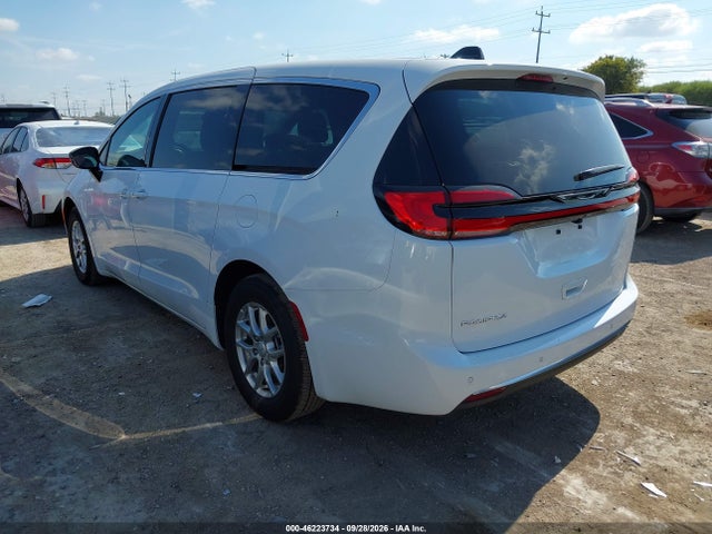 46223734 :رقم المزاد ، 2C4RC1BG1VR572724 vin ، 2027 Chrysler Pacifica مزاد بيع