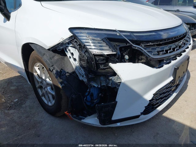 46223734 :رقم المزاد ، 2C4RC1BG1VR572724 vin ، 2027 Chrysler Pacifica مزاد بيع
