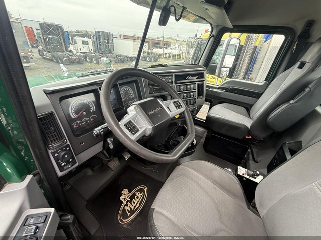 Продажа на аукционе авто 2022 Mack Pinnacle, vin: 1M1PN4GYXNM009761, номер лота: 46223762