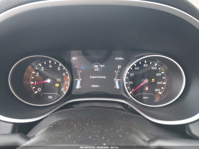 46223764 :رقم المزاد ، 3C4NJDBB6HT645677 vin ، 2017 Jeep New Compass Latitude 4x4 مزاد بيع