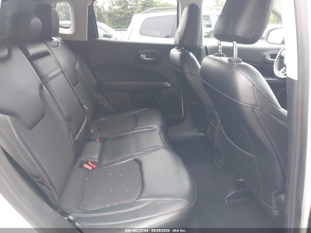 46223764 :رقم المزاد ، 3C4NJDBB6HT645677 vin ، 2017 Jeep New Compass Latitude 4x4 مزاد بيع