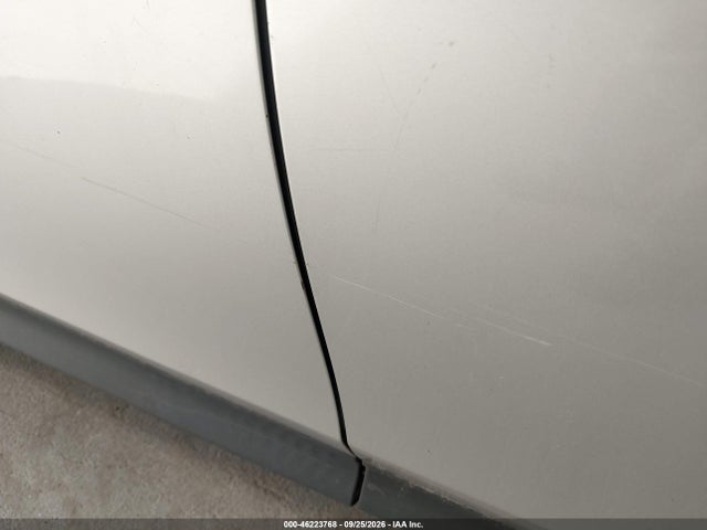 46223768 :رقم المزاد ، JTMBFREV4ED057141 vin ، 2014 Toyota Rav4 Le مزاد بيع
