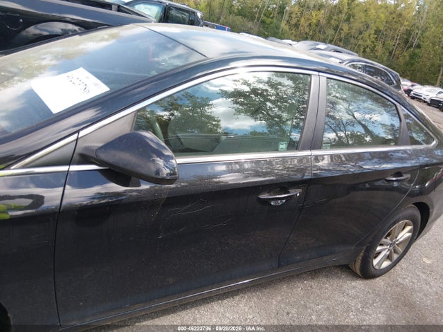 Продажа на аукционе авто 2015 Hyundai Sonata Se, vin: 5NPE24AF1FH251969, номер лота: 46223786