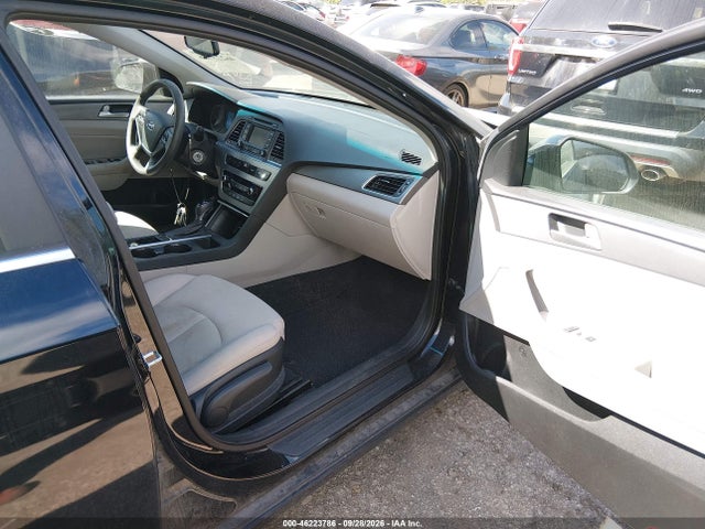 Продажа на аукционе авто 2015 Hyundai Sonata Se, vin: 5NPE24AF1FH251969, номер лота: 46223786