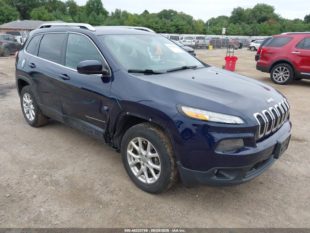 2015 Jeep Cherokee Latitude მანქანა იყიდება აუქციონზე, vin: 1C4PJMCB2FW733527, აუქციონის ნომერი: 46223789