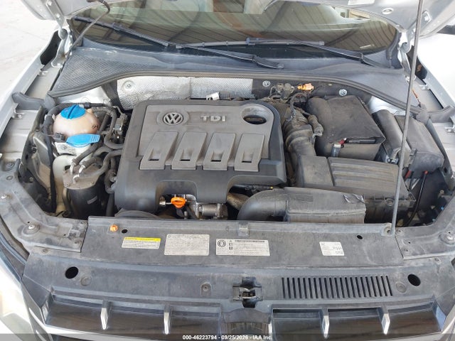 2013 Volkswagen Passat 2.0l Tdi Sel Premium მანქანა იყიდება აუქციონზე, vin: 1VWCN7A38DC066622, აუქციონის ნომერი: 46223794
