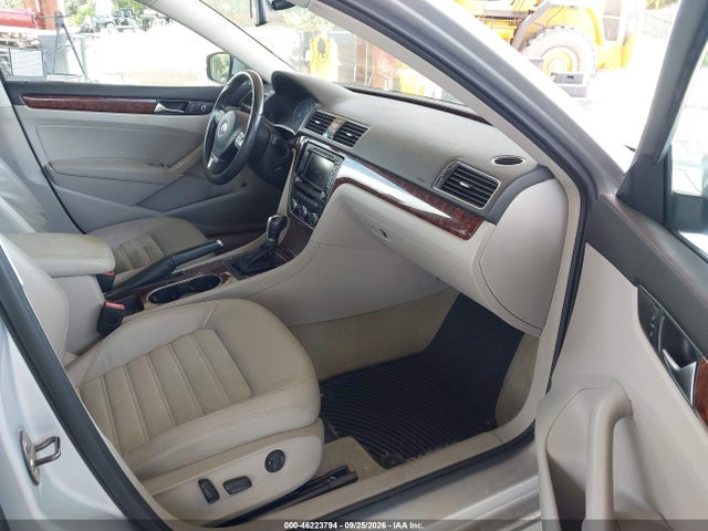 2013 Volkswagen Passat 2.0l Tdi Sel Premium მანქანა იყიდება აუქციონზე, vin: 1VWCN7A38DC066622, აუქციონის ნომერი: 46223794