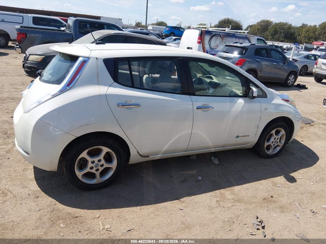 46223843 :رقم المزاد ، JN1AZ0CP1BT006994 vin ، 2011 Nissan Leaf Sl مزاد بيع