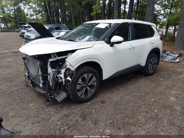 46223875 :رقم المزاد ، 5N1BT3BA6PC687240 vin ، 2023 Nissan Rogue Sv Fwd مزاد بيع