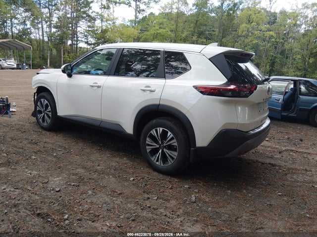 46223875 :رقم المزاد ، 5N1BT3BA6PC687240 vin ، 2023 Nissan Rogue Sv Fwd مزاد بيع