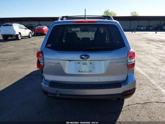 Subaru Forester 2.5i Premium 2015 JF2SJAGCXFH502814 Image 16