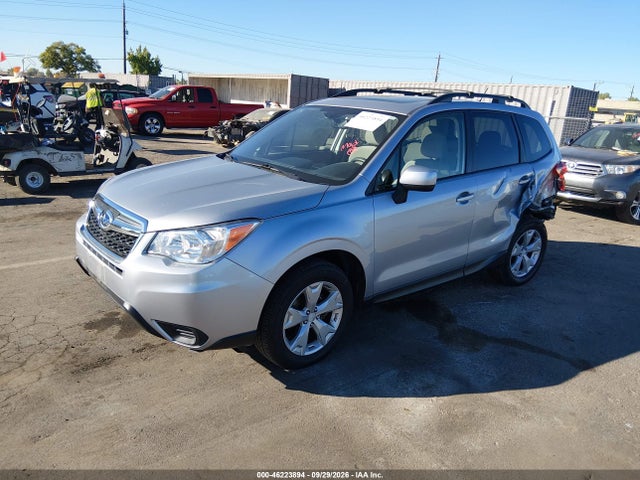 Subaru Forester 2.5i Premium 2015 JF2SJAGCXFH502814 Image 2
