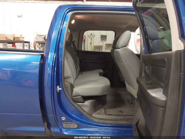 46223913 :رقم المزاد ، 3C63R3CLXHG718986 vin ، 2017 Ram 3500 Tradesman  4x4 6'4 Box مزاد بيع