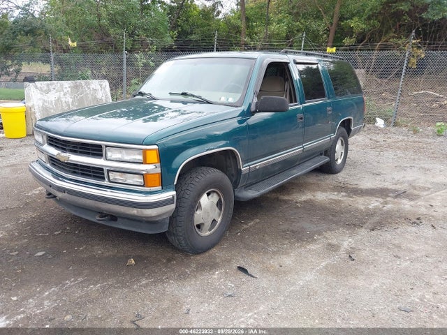 46223933 :رقم المزاد ، 3GNFK16R4XG271379 vin ، 1999 Chevrolet Suburban 1500 Lt مزاد بيع