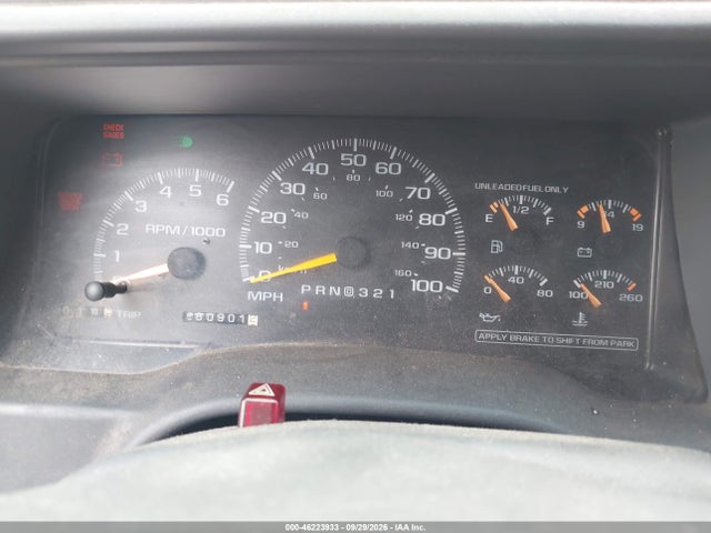 46223933 :رقم المزاد ، 3GNFK16R4XG271379 vin ، 1999 Chevrolet Suburban 1500 Lt مزاد بيع