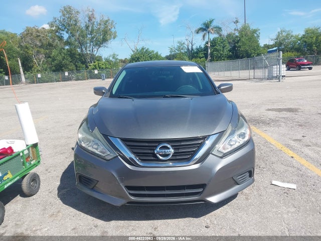 Продажа на аукционе авто 2017 Nissan Altima 2.5 S, vin: 1N4AL3AP8HC212556, номер лота: 46223963