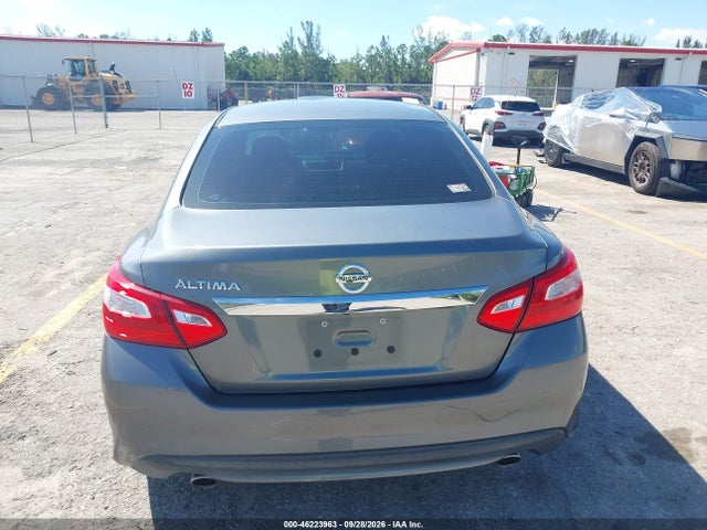 Продажа на аукционе авто 2017 Nissan Altima 2.5 S, vin: 1N4AL3AP8HC212556, номер лота: 46223963
