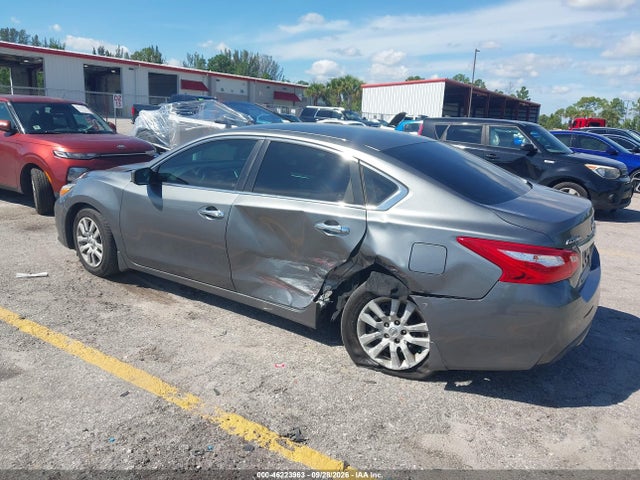 Продажа на аукционе авто 2017 Nissan Altima 2.5 S, vin: 1N4AL3AP8HC212556, номер лота: 46223963
