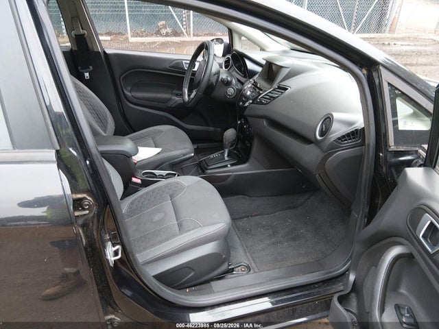 2014 Ford Fiesta Se მანქანა იყიდება აუქციონზე, vin: 3FADP4BJ7EM226282, აუქციონის ნომერი: 46223985