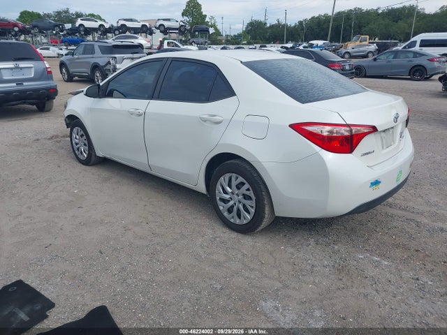 2017 Toyota Corolla Le მანქანა იყიდება აუქციონზე, vin: 5YFBURHEXHP620471, აუქციონის ნომერი: 46224002