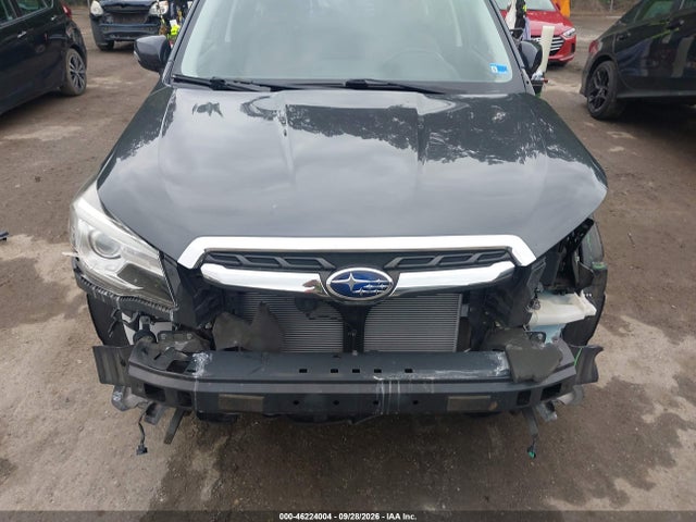 2017 Subaru Forester 2.5i Touring მანქანა იყიდება აუქციონზე, vin: JF2SJAWC9HH433196, აუქციონის ნომერი: 46224004