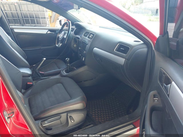Продажа на аукционе авто 2014 Volkswagen Jetta Gli, vin: 3VW5T7AJ9EM377053, номер лота: 46224069