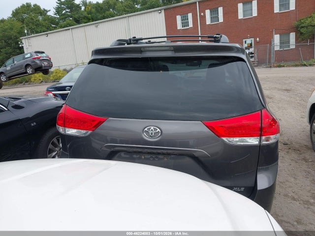 Aukcja sprzedaży 2014 Toyota Sienna Xle V6 8 Passenger, vin: 5TDYK3DC6ES500249, numer aukcji: 46224083