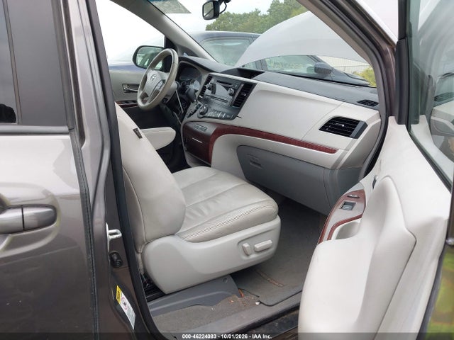 Aukcja sprzedaży 2014 Toyota Sienna Xle V6 8 Passenger, vin: 5TDYK3DC6ES500249, numer aukcji: 46224083