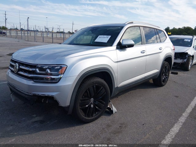 2018 Volkswagen Atlas 2.0t Sel მანქანა იყიდება აუქციონზე, vin: 1V2EP2CA0JC600940, აუქციონის ნომერი: 46224120