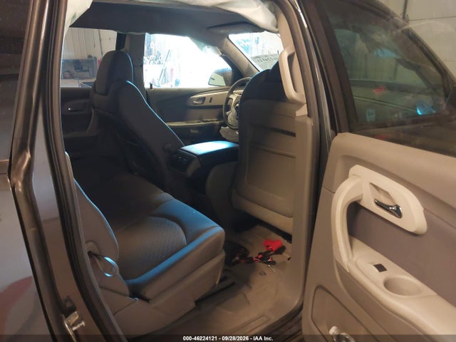 46224121 :رقم المزاد ، 1GNKVEED3BJ319125 vin ، 2011 Chevrolet Traverse Ls مزاد بيع