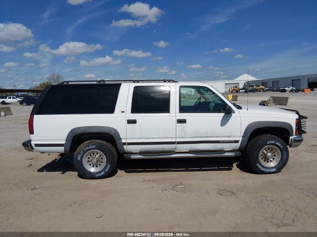 Продажа на аукционе авто 1999 Chevrolet Suburban K2500, vin: 3GNGK26J6XG247122, номер лота: 46224131