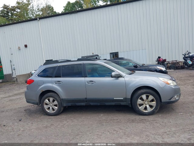 46224192 :رقم المزاد ، 4S4BRDKC4B2383103 vin ، 2011 Subaru Outback 3.6r Limited مزاد بيع