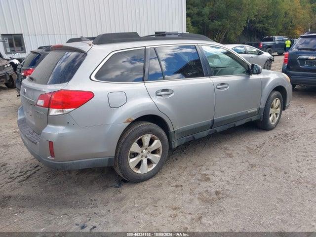 46224192 :رقم المزاد ، 4S4BRDKC4B2383103 vin ، 2011 Subaru Outback 3.6r Limited مزاد بيع