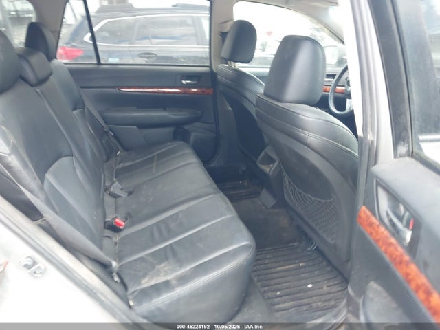 46224192 :رقم المزاد ، 4S4BRDKC4B2383103 vin ، 2011 Subaru Outback 3.6r Limited مزاد بيع