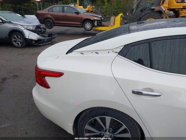 Продаж на аукціоні авто 2017 Nissan Maxima 3.5 Platinum, vin: 1N4AA6AP9HC449743, номер лоту: 46224201
