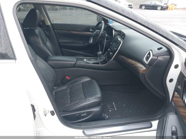 Продаж на аукціоні авто 2017 Nissan Maxima 3.5 Platinum, vin: 1N4AA6AP9HC449743, номер лоту: 46224201