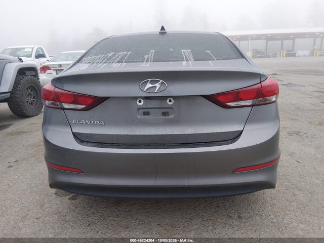 Hyundai Elantra Value Edition 2018 5NPD84LF7JH396269 Image 17