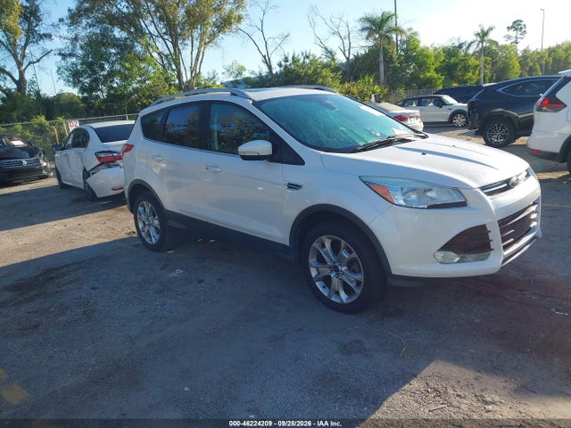 46224209 :رقم المزاد ، 1FMCU9JX6GUC79809 vin ، 2016 Ford Escape Titanium مزاد بيع