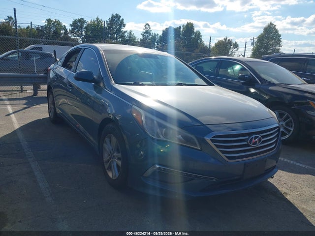 2015 Hyundai Sonata 2.4l Se მანქანა იყიდება აუქციონზე, vin: 5NPE24AF5FH205612, აუქციონის ნომერი: 46224214