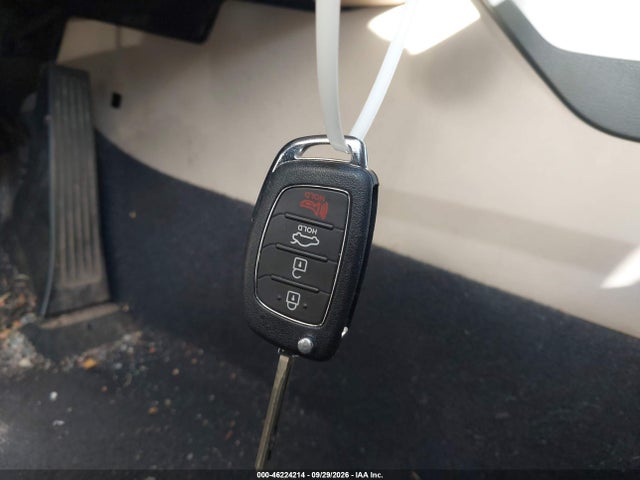 2015 Hyundai Sonata 2.4l Se მანქანა იყიდება აუქციონზე, vin: 5NPE24AF5FH205612, აუქციონის ნომერი: 46224214