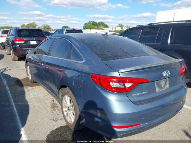 2015 Hyundai Sonata 2.4l Se მანქანა იყიდება აუქციონზე, vin: 5NPE24AF5FH205612, აუქციონის ნომერი: 46224214