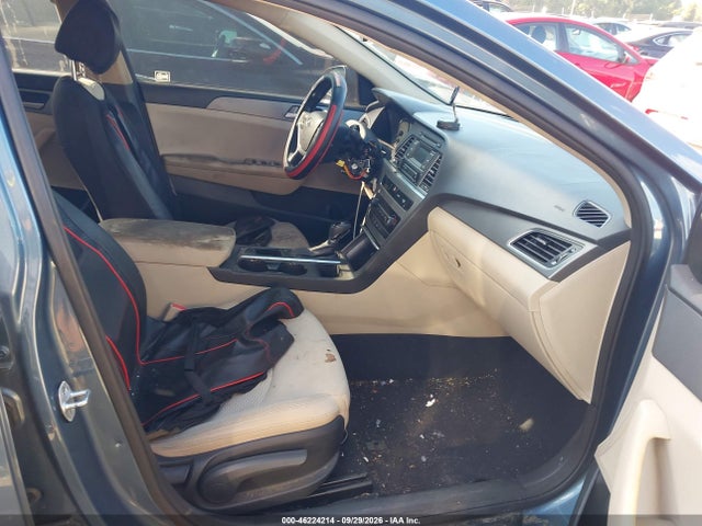 2015 Hyundai Sonata 2.4l Se მანქანა იყიდება აუქციონზე, vin: 5NPE24AF5FH205612, აუქციონის ნომერი: 46224214