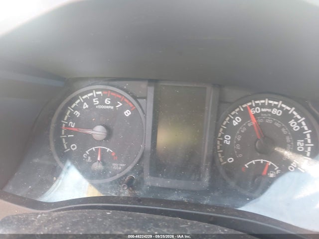 2022 Toyota Tacoma Sr მანქანა იყიდება აუქციონზე, vin: 3TYRX5GN5NT037314, აუქციონის ნომერი: 46224229
