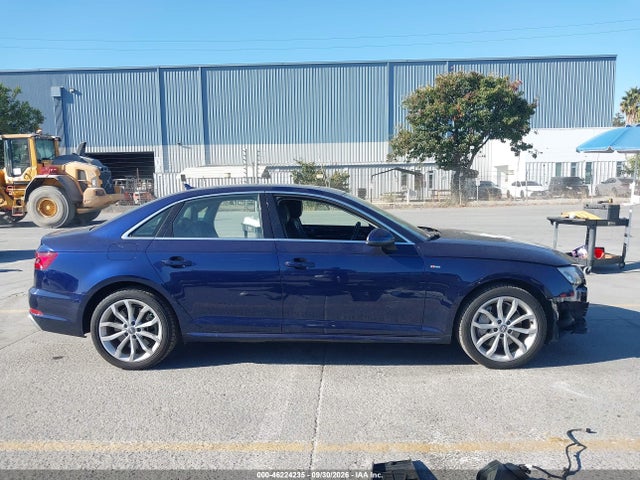 Продаж на аукціоні авто 2019 Audi A4 45 Premium, vin: WAUDNAF41KA113596, номер лоту: 46224235