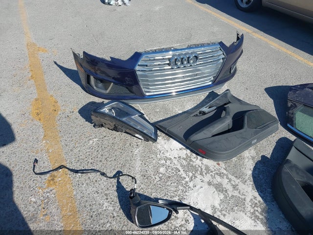 Продаж на аукціоні авто 2019 Audi A4 45 Premium, vin: WAUDNAF41KA113596, номер лоту: 46224235