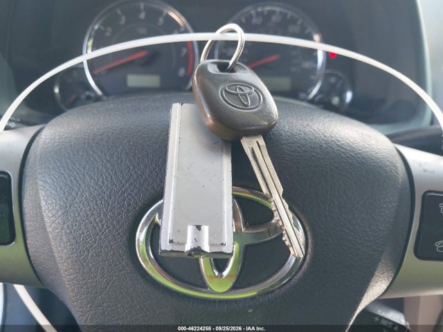 2011 Toyota Corolla S მანქანა იყიდება აუქციონზე, vin: 2T1BU4EE2BC635187, აუქციონის ნომერი: 46224258