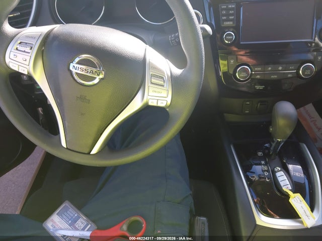 46224317 :رقم المزاد ، 5N1AT2ML0FC804345 vin ، 2015 Nissan Rogue Sv مزاد بيع