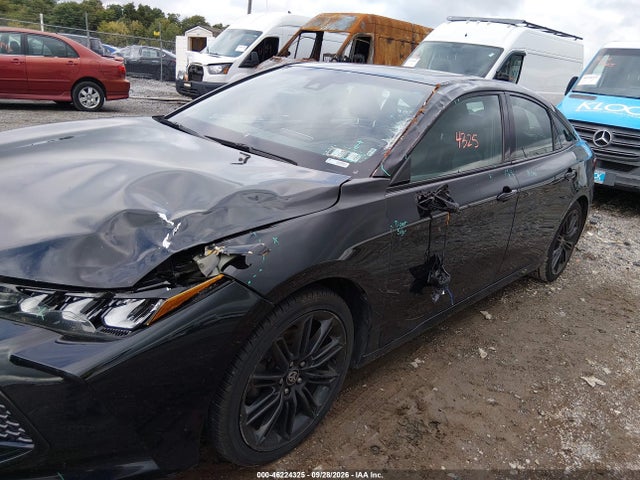 46224325 :رقم المزاد ، 4T1EZ1FB4MU067303 vin ، 2021 Toyota Avalon Xse Nightshade مزاد بيع